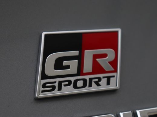 Toyota Corolla 1.8 Hybrid GR-Sport | Stoelverwarming | Carplay | Camera | Sportstoelen | Adaptive cruise | Keyle... ActivLease financial lease