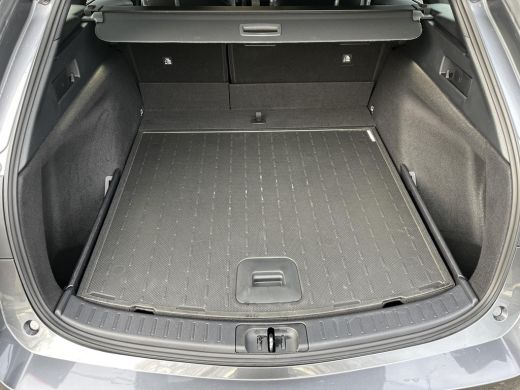 Toyota Corolla Touring Sports Hybrid 140 Dynamic | Navigatie | Parkeersensoren | Stoelverwarming | Keyless entry | ActivLease financial lease