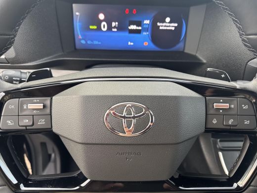 Toyota ProAce 8-Persoons Dynamic 75 kWh | 06-10141018 Voor meer informatie ActivLease financial lease