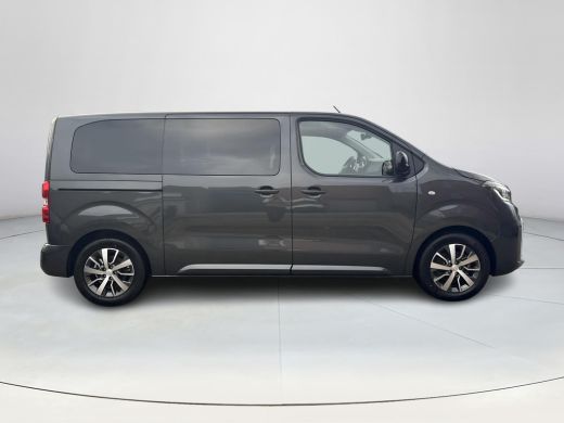 Toyota ProAce 8-Persoons Dynamic 75 kWh | 06-10141018 Voor meer informatie ActivLease financial lease