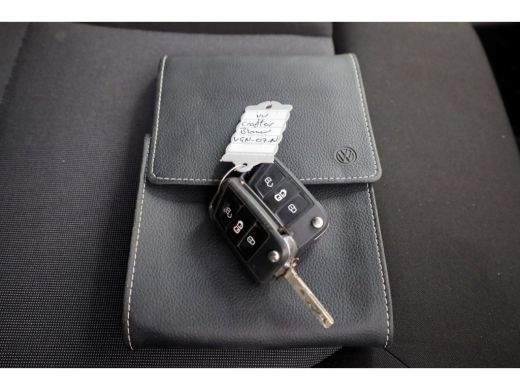 Volkswagen Crafter 35 2.0 TDI 177pk RWD L3H2 (L2H1) Airco/Navi/Trekhaak 3500kg 08-2020 ActivLease financial lease