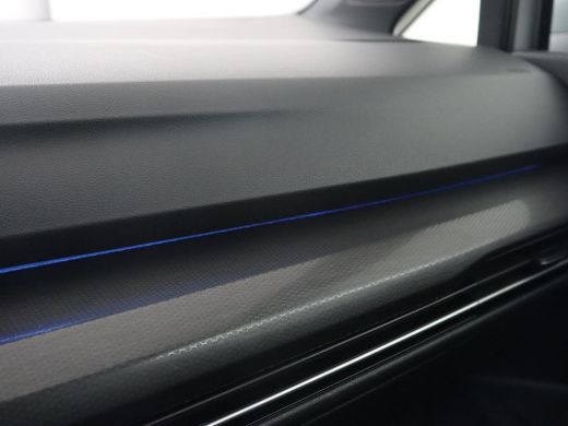 Volkswagen Golf 1.4 eHybrid GTE | Stoelverarming | Trekhaak | Carplay | Adaptive cruise | 18'' | Sportstoelen | N... ActivLease financial lease