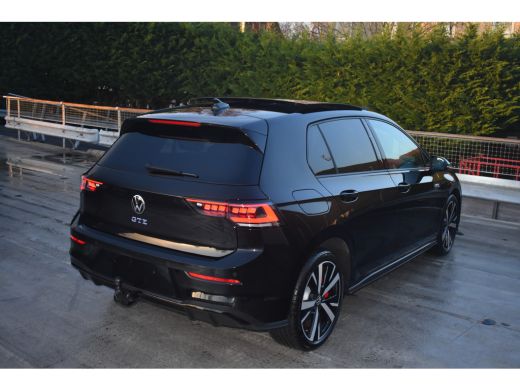 Volkswagen Golf 1.5 eHybrid GTE 272PK | TREKHAAK | STOELVERW. | HEAD-UP | CAMERA ACHTER | KEYLESS ENTREE | ADAPT... ActivLease financial lease