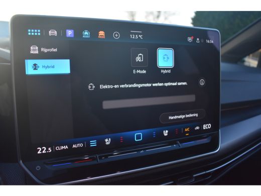 Volkswagen Golf 1.5 eHybrid GTE 272PK | TREKHAAK | STOELVERW. | HEAD-UP | CAMERA ACHTER | KEYLESS ENTREE | ADAPT... ActivLease financial lease