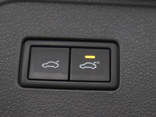 Volkswagen Passat 1.5 TSI R-Line | Panoramadak | Trekhaak | Matrix LED | Stoelverwarming | Adaptive cruise | Leder/... ActivLease financial lease