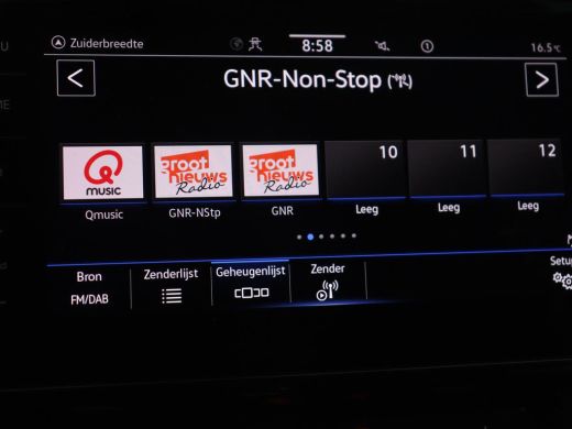 Volkswagen Passat 1.5 TSI R-Line | Panoramadak | Trekhaak | Matrix LED | Stoelverwarming | Adaptive cruise | Leder/... ActivLease financial lease