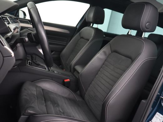 Volkswagen Passat 1.5 TSI R-Line | Panoramadak | Trekhaak | Matrix LED | Stoelverwarming | Adaptive cruise | Leder/... ActivLease financial lease