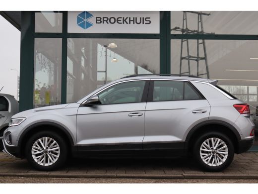 Volkswagen T-Roc 1.0 TSI Life 110PK | Airco | Cruise control adaptief | Hill hold functie ActivLease financial lease