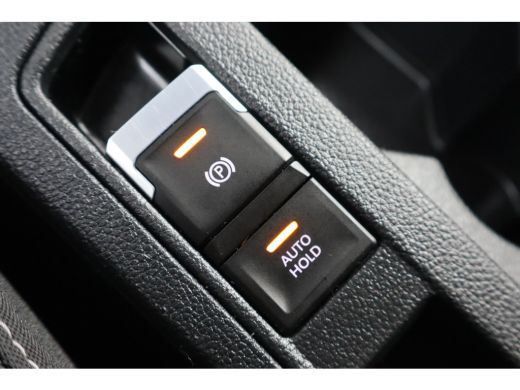 Volkswagen T-Roc 1.0 TSI Life 110PK | Airco | Cruise control adaptief | Hill hold functie ActivLease financial lease