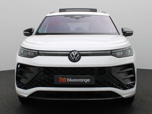 Volkswagen Tayron 1.5 eHybrid R-Line Edition 272PK DSG Pano-Schuifdak, Trekhaak, Black Style, Lederen Bekleding, Ha... ActivLease financial lease