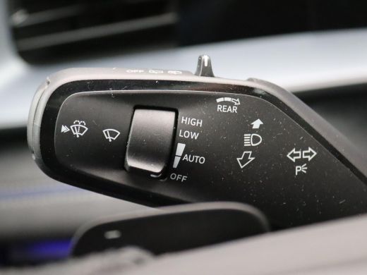 Volkswagen Tayron 1.5 eHybrid R-Line Edition 272PK DSG Pano-Schuifdak, Trekhaak, Black Style, Lederen Bekleding, Ha... ActivLease financial lease