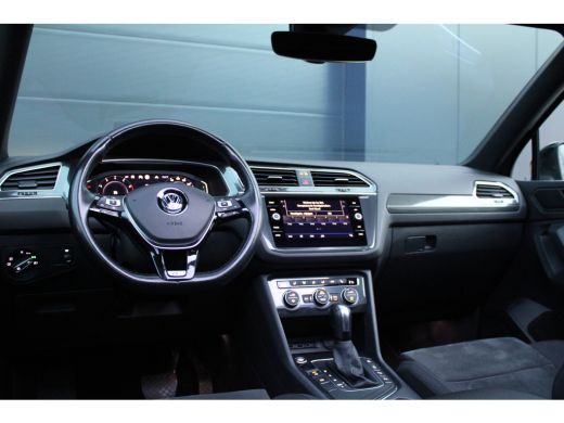 Volkswagen Tiguan Allspace 1.5 TSI Highline Business R | BTW | PANO | HUD | CAMERA | ACC | STOELVERWARMING | ActivLease financial lease