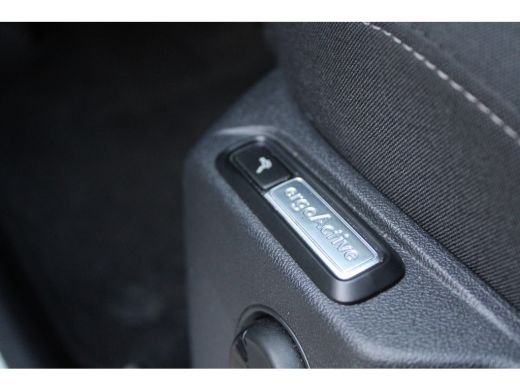 Volkswagen Tiguan Allspace 1.5 TSI Highline Business R | BTW | PANO | HUD | CAMERA | ACC | STOELVERWARMING | ActivLease financial lease