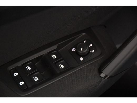 Volkswagen Touran 1.5 TSI *1ste Eigenaar*Panoramadak*Navigatie*Stoelverwarming* ActivLease financial lease