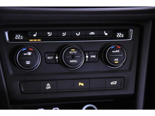 Volkswagen Touran 1.5 TSI *1ste Eigenaar*Panoramadak*Navigatie*Stoelverwarming* ActivLease financial lease