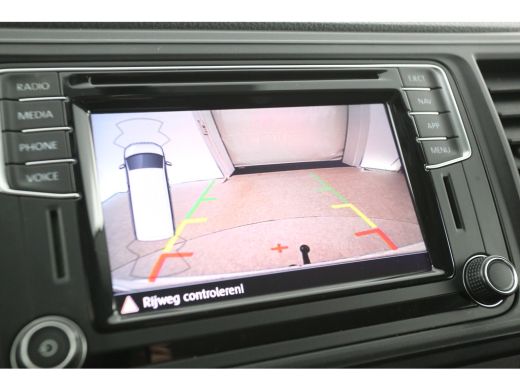 Volkswagen Transporter 2.0 TDI 150PK L1H1 | Automaat | Airco | Cruise | Camera | Carplay | 3-Zits | 2xSchuifdeur | Trekh... ActivLease financial lease