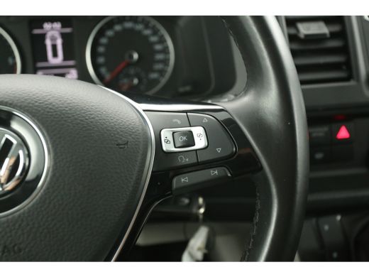 Volkswagen Transporter 2.0 TDI 150PK L1H1 | Automaat | Airco | Cruise | Camera | Carplay | 3-Zits | 2xSchuifdeur | Trekh... ActivLease financial lease