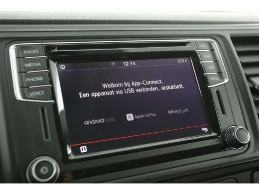 Volkswagen Transporter 2.0 TDI 150PK L1H1 | Automaat | Airco | Cruise | Camera | Carplay | 3-Zits | 2xSchuifdeur | Trekh... ActivLease financial lease