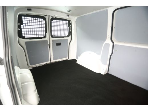 Volkswagen Transporter 2.0 TDI 150PK L1H1 | Automaat | Airco | Cruise | Camera | Carplay | 3-Zits | 2xSchuifdeur | Trekh... ActivLease financial lease