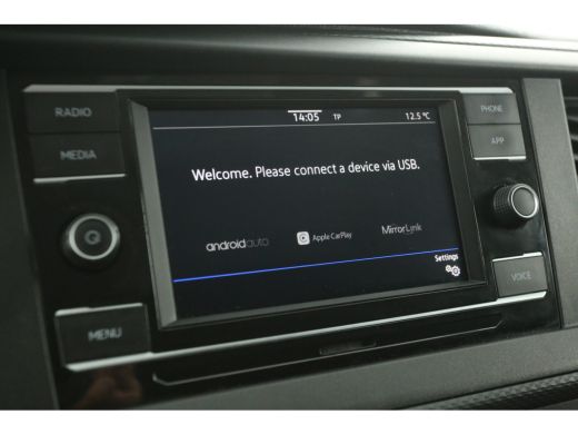 Volkswagen Transporter 2.0 TDI L1H1 | Airco | 3-Zits | Camera | Cruise | Trekh. | Carplay ActivLease financial lease