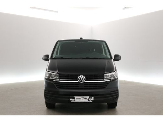 Volkswagen Transporter 2.0 TDI L1H1 | Airco | 3-Zits | Camera | Cruise | Trekh. | Carplay ActivLease financial lease