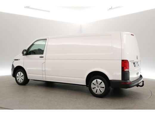 Volkswagen Transporter 2.0 TDI L2H1 150PK | Airco | Cruise | Carplay | 3-Zits | Trekh. | Parkeersens. | Stoelverw. ActivLease financial lease