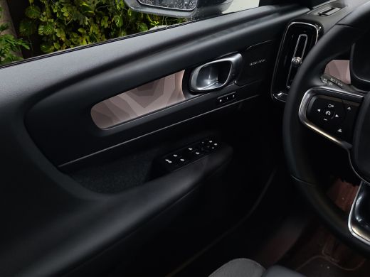 Volvo  EX40 Single Motor Extended Range Ultra 82 kWh 360 cam harman&kardon Trekhaak ActivLease financial lease