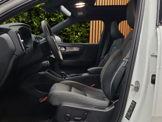 Volvo  EX40 Single Motor Extended Range Ultra 82 kWh 360 cam harman&kardon Trekhaak ActivLease financial lease