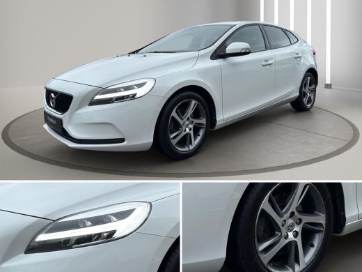 Volvo  V40 2.0 T2 Kinetic | Camera + Sensoren | Navigatie | L.M.Velg | 17"Velg | Led koplampen | ActivLease financial lease