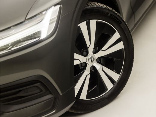 Volvo  V60 2.0 B3 Sport 177Pk Automaat (APPLE CARPLAY, GROOT NAVI, TREKHAAK, ADAPTIVE CRUISE, SPORTSTOELEN, ... ActivLease financial lease