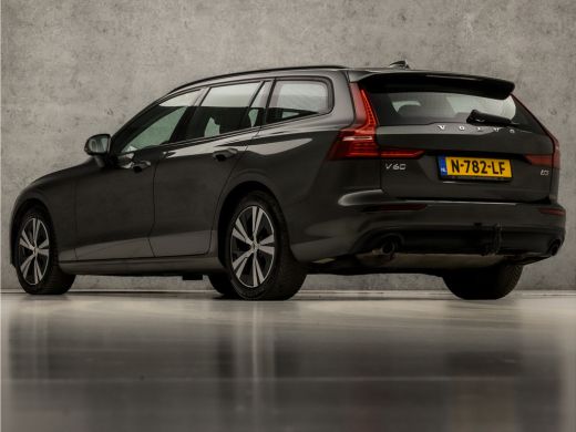 Volvo  V60 2.0 B3 Sport 177Pk Automaat (APPLE CARPLAY, GROOT NAVI, TREKHAAK, ADAPTIVE CRUISE, SPORTSTOELEN, ... ActivLease financial lease
