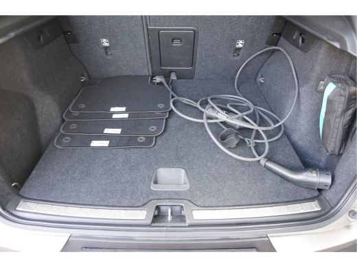 Volvo  XC40 1.5 T4 Inscription Leder  Pilot-Assist Navi Camera ActivLease financial lease