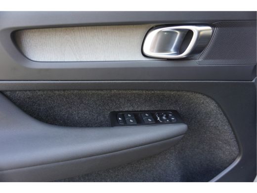 Volvo  XC40 1.5 T4 Inscription Leder  Pilot-Assist Navi Camera ActivLease financial lease