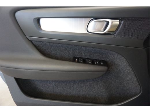 Volvo  XC40 1.5 T4 Recharge Inscription Camera DAB Alarm Adaptieve Cruisecontrol ActivLease financial lease