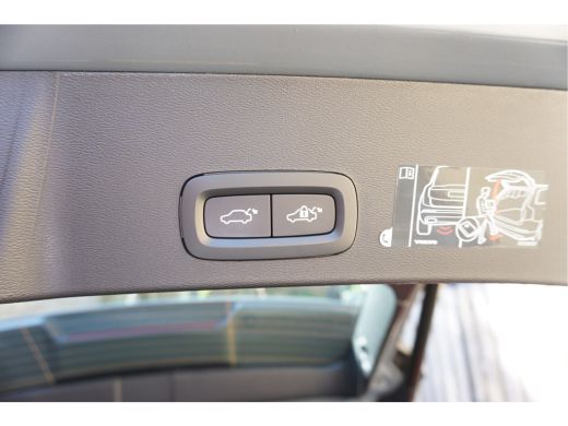 Volvo  XC40 1.5 T4 Recharge Inscription Camera DAB Alarm Adaptieve Cruisecontrol ActivLease financial lease