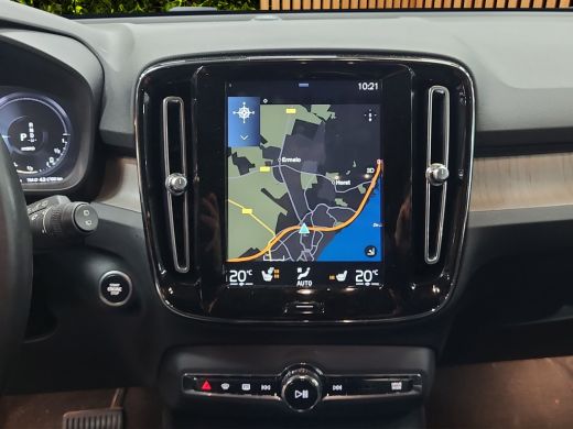 Volvo  XC40 1.5 T5 Recharge Inscription Trekhaak Leder Adap.cruise Elektr.stoelen ActivLease financial lease