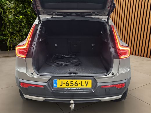 Volvo  XC40 1.5 T5 Recharge Inscription Trekhaak Leder Adap.cruise Elektr.stoelen ActivLease financial lease