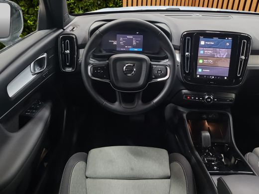 Volvo  XC40 2.0 B4 Plus Dark Harman&kardon Memory stoelen stoel/stuur verw. ActivLease financial lease
