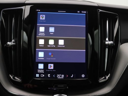 Volvo  XC60 2.0 T6 Plug-in hybrid AWD Plus Dark 350PK Aut. Pano-Schuifdak, SOH 98%, Trekhaak, Alarm, Harman K... ActivLease financial lease