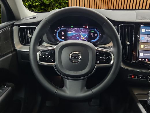Volvo  XC60 2.0 T6 Plug-in hybrid AWD Plus Dark | Harman/Kardon | Memory | Panoramadak | Pilot Assist | Stuur... ActivLease financial lease