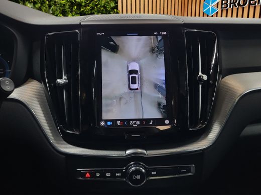 Volvo  XC60 2.0 T8 Plug-in hybrid AWD Plus Bright | Long Range! | Trekhaak | 360 Camera | Harman/Kardon | Memory ActivLease financial lease