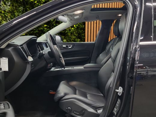 Volvo  XC60 2.0 T8 Plug-in hybrid AWD Plus Bright | Long Range! | Trekhaak | 360 Camera | Harman/Kardon | Memory ActivLease financial lease