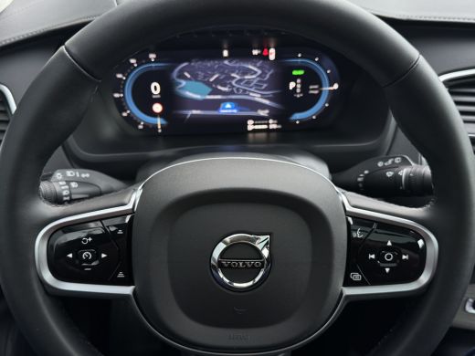 Volvo  XC90 2.0 T8 Plug-in hybrid AWD Ultra Dark | Luchtvering | Bowers&Wilkins | Massage | HUD | Trekhaak | ... ActivLease financial lease
