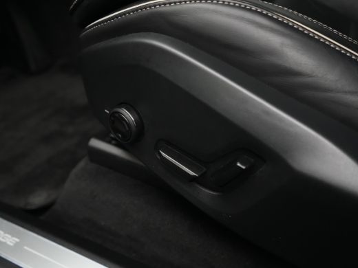 Volvo  XC90 2.0 T8 Recharge AWD Ultimate Dark | Luchtvering | Bowers & Wilkins | 360&deg; Camera | Head-Up | Trek... ActivLease financial lease