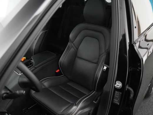Volvo  XC90 2.0 T8 Recharge AWD Ultimate Dark | Luchtvering | Bowers & Wilkins | 360&deg; Camera | Head-Up | Trek... ActivLease financial lease