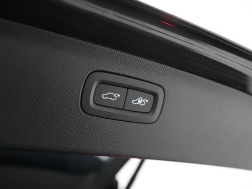 Volvo  XC90 2.0 T8 Recharge AWD Ultimate Dark | Luchtvering | Bowers & Wilkins | 360&deg; Camera | Trekhaak | Ada... ActivLease financial lease