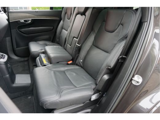 Volvo  XC90 2.0 T8 Recharge AWD Ultimate Dark Luchtvering Trekhaak Incl. afleverbeurt en 12 Bovag garantie ActivLease financial lease