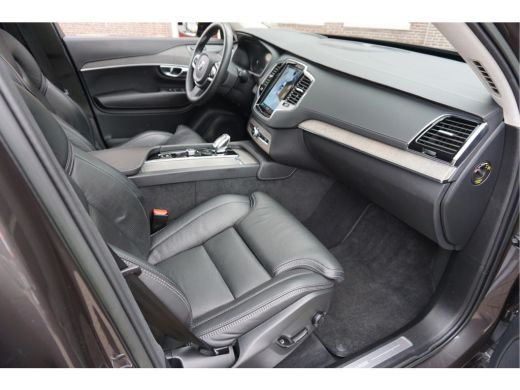 Volvo  XC90 2.0 T8 Recharge AWD Ultimate Dark Luchtvering Trekhaak Incl. afleverbeurt en 12 Bovag garantie ActivLease financial lease