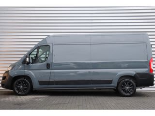 Peugeot Boxer 2.2 BlueHDI 140PK L3H2 / NAVI / CLIMA / LED / PDC / / 17" LMV / TREKHAAK / SIDEBARS / OPRIJPLAAT ...