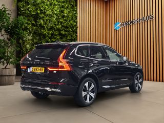 Volvo  XC60 2.0 T8 Plug-in hybrid AWD Plus Bright | Long Range! | Trekhaak | 360 Camera | Harman/Kardon | Memory